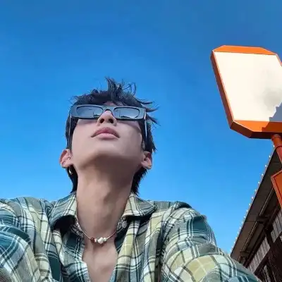 仰映容 仰映容